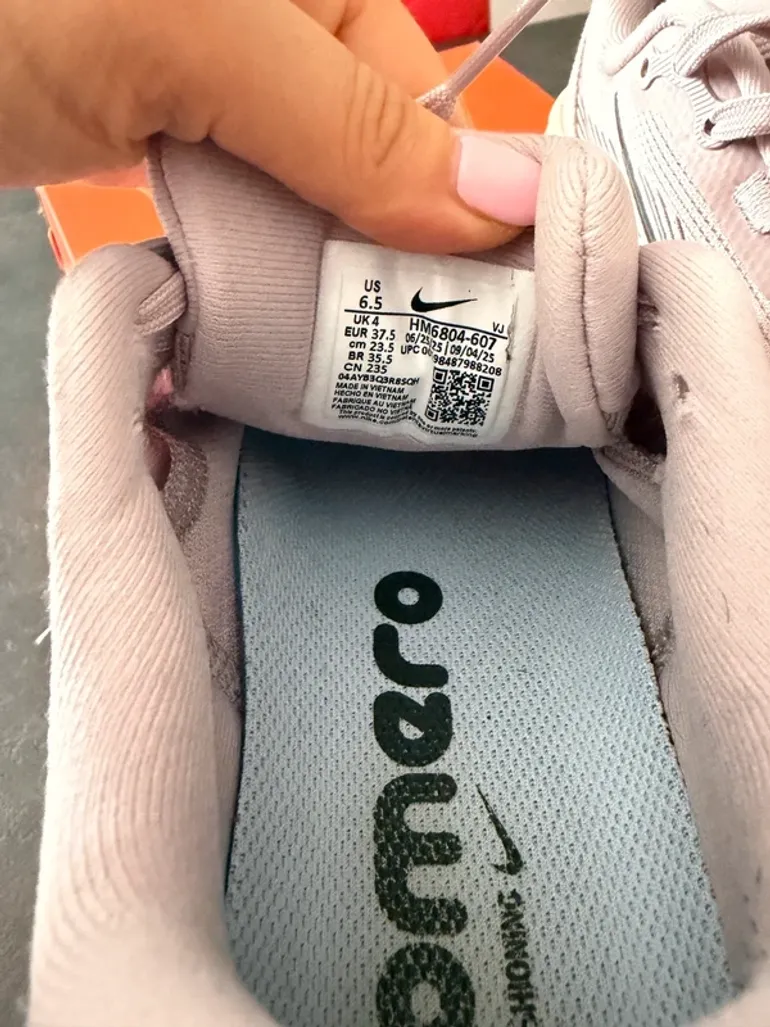 Tweedehands Nike Vomero 18 bike — afbeelding 4 van 5