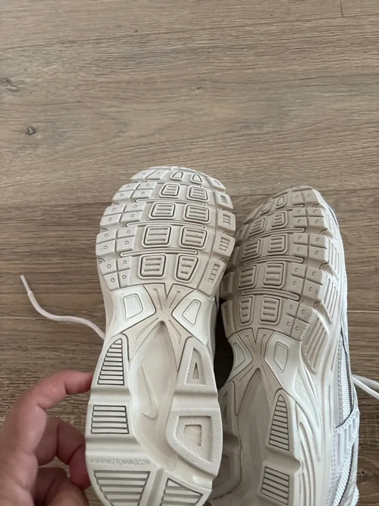 Nike Schuhe Gr. 38 bike d'occasion — image 2 sur 6