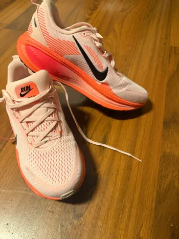 Nike ZoomX GR39 Running Shoes de segunda mano