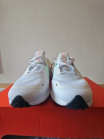 Použité Nike Quest 5 PRM bike — obrázek 2 z 6