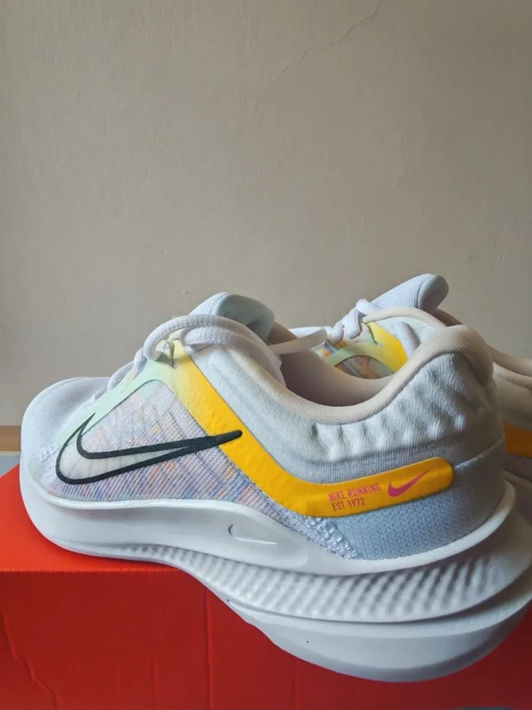 Použité Nike Quest 5 PRM bike — obrázek 4 z 6