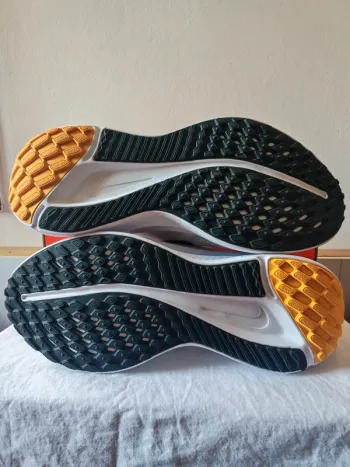 Použité Nike Quest 5 PRM bike — obrázek 5 z 6