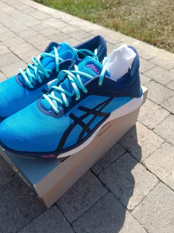 Käytetty Asics Fuzex bike — kuva 4 / 6