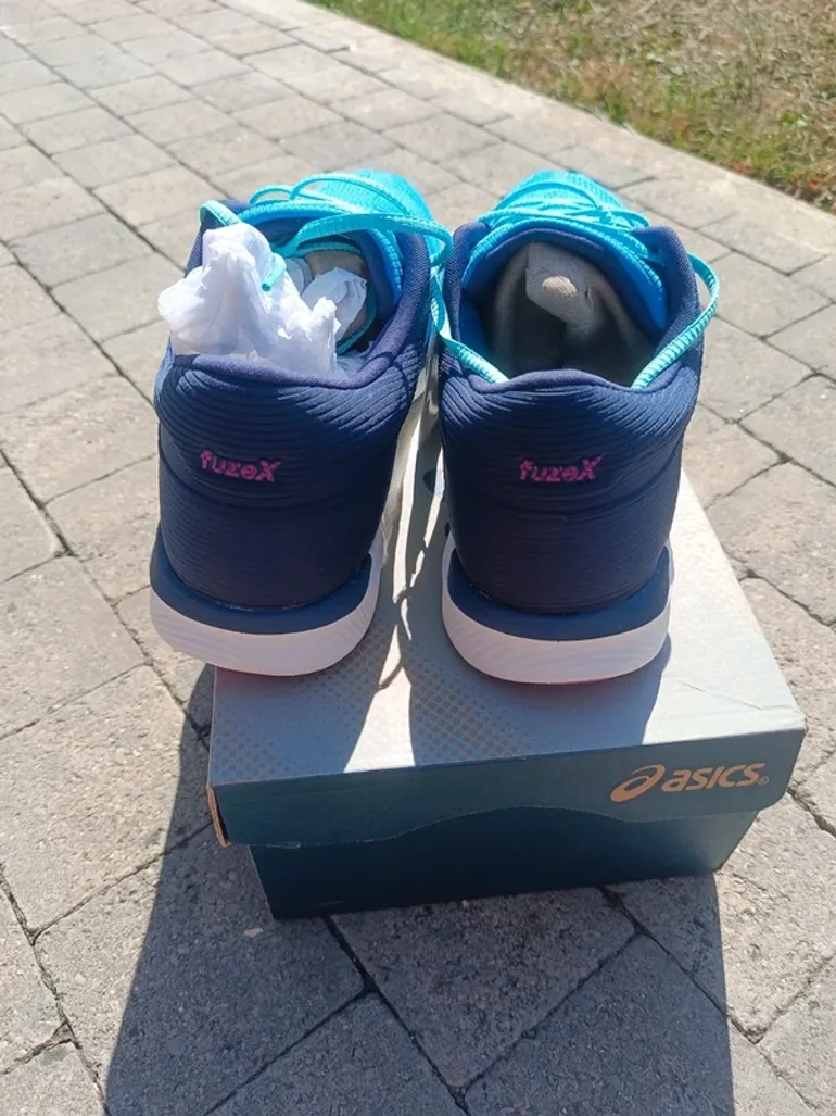 Käytetty Asics Fuzex bike — kuva 5 / 6