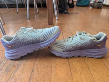 Used Hoka Rincon 3 bike — image 14 of 20