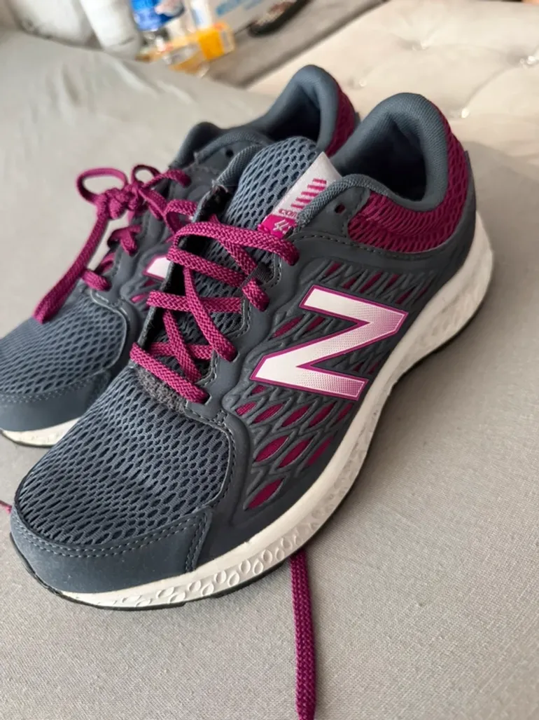 Gebrauchtes New Balance Running Shoes bike — Bild 2 von 5