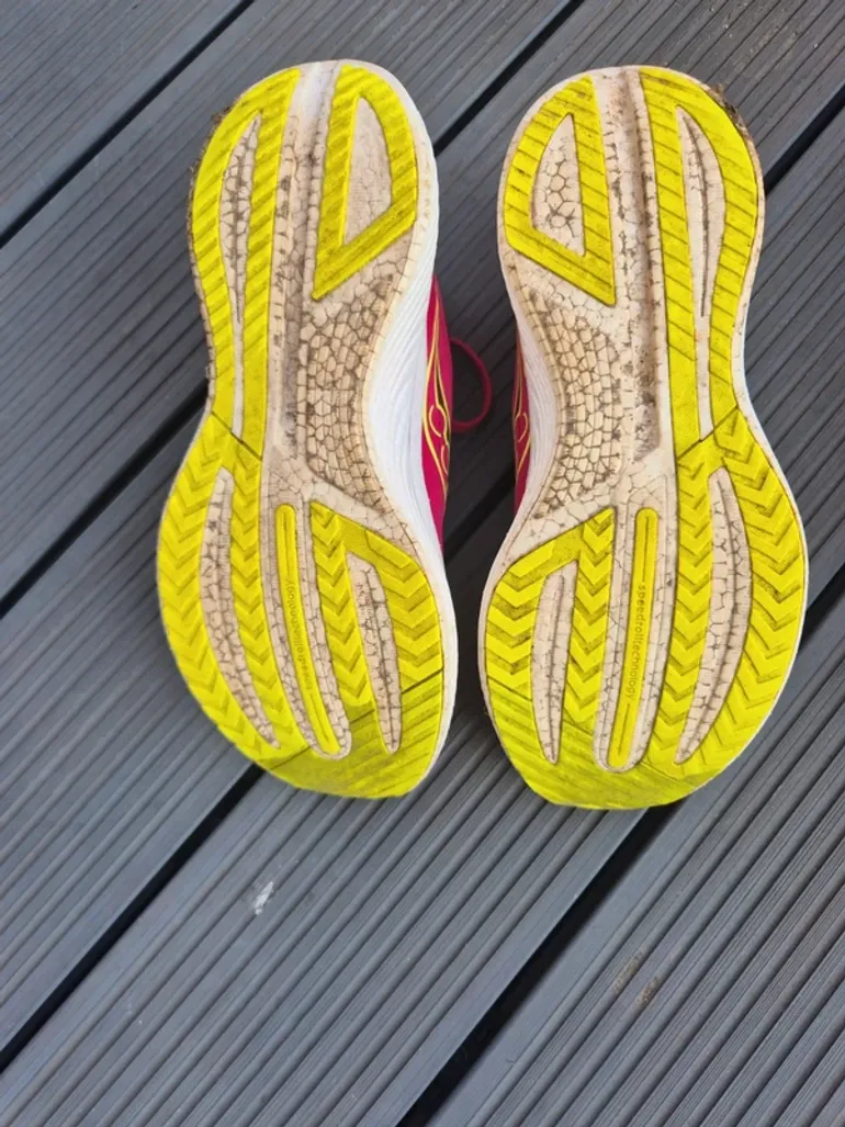 Używany Saucony Endorphin Speed 3 bike — zdjęcie 8 z 8