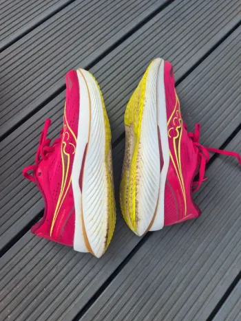 Używany Saucony Endorphin Speed 3 bike — zdjęcie 6 z 8
