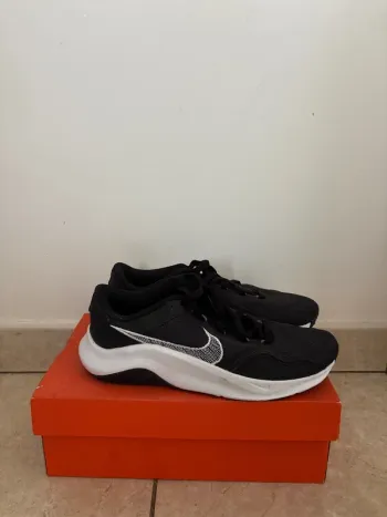 Použité Nike Laufschuhe Running Shoes