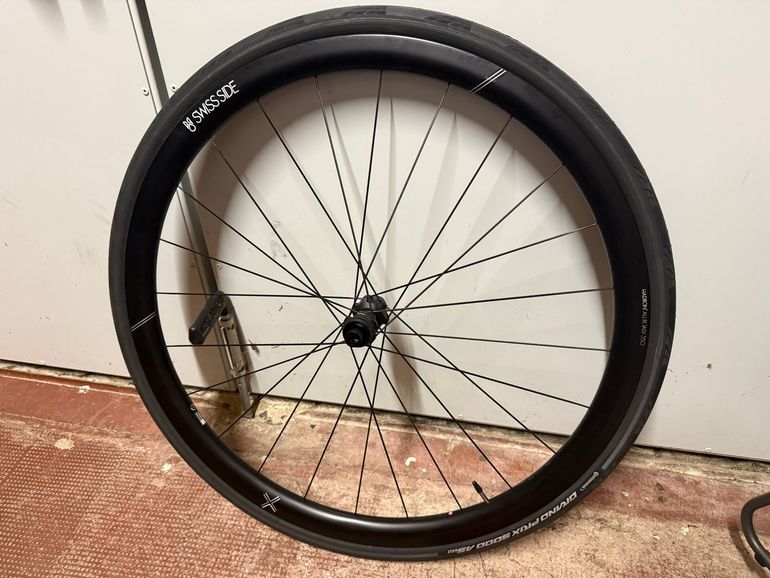 Swiss Side 350 dynamo 2026 bike d'occasion — image 3 sur 5