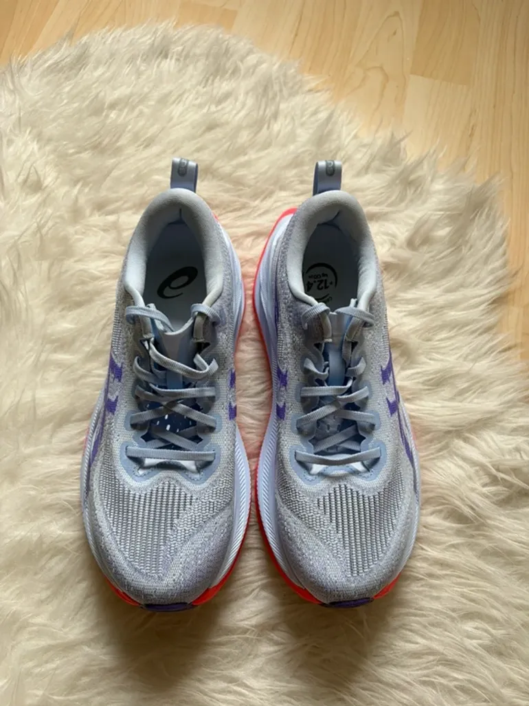 Used Asics Superblast 2 bike — image 3 of 5