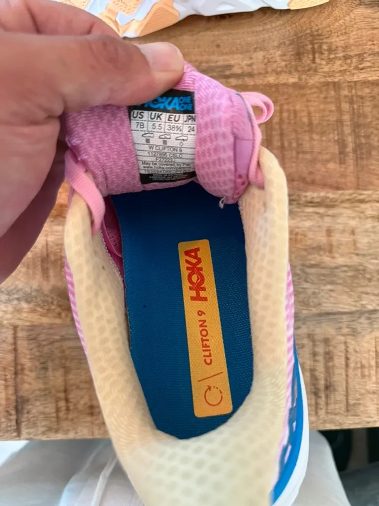 Used Hoka Hardloop schoenen bike — image 4 of 4