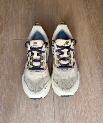 New Balance Fresh Foam X Hierro v9 Running Shoes d'occasion