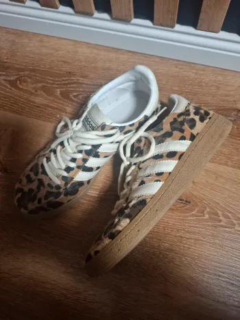 Adidas Laufschuhe bike usato — immagine 3 di 5