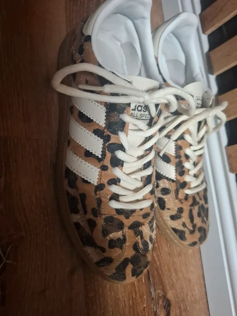 Adidas Laufschuhe bike usato — immagine 2 di 5