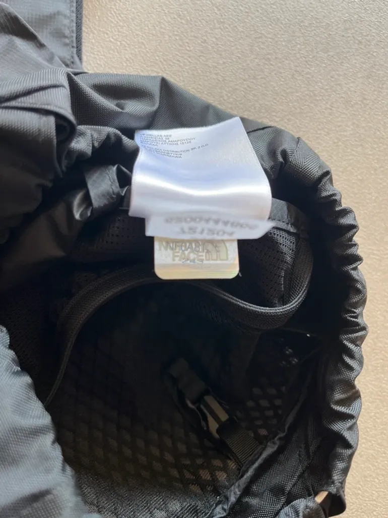 The North Face Summit Series Gilet bike usato — immagine 8 di 8