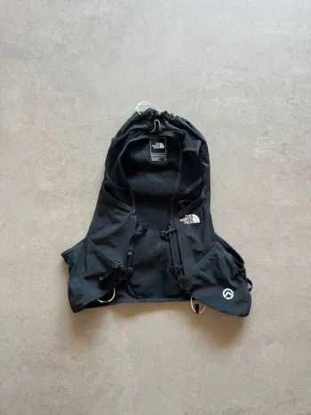 The North Face Summit Series Gilet bike usato — immagine 2 di 8