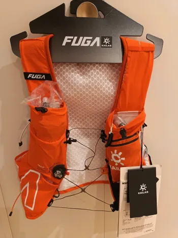 Orange Fuga Air 8 Running Accessories usato