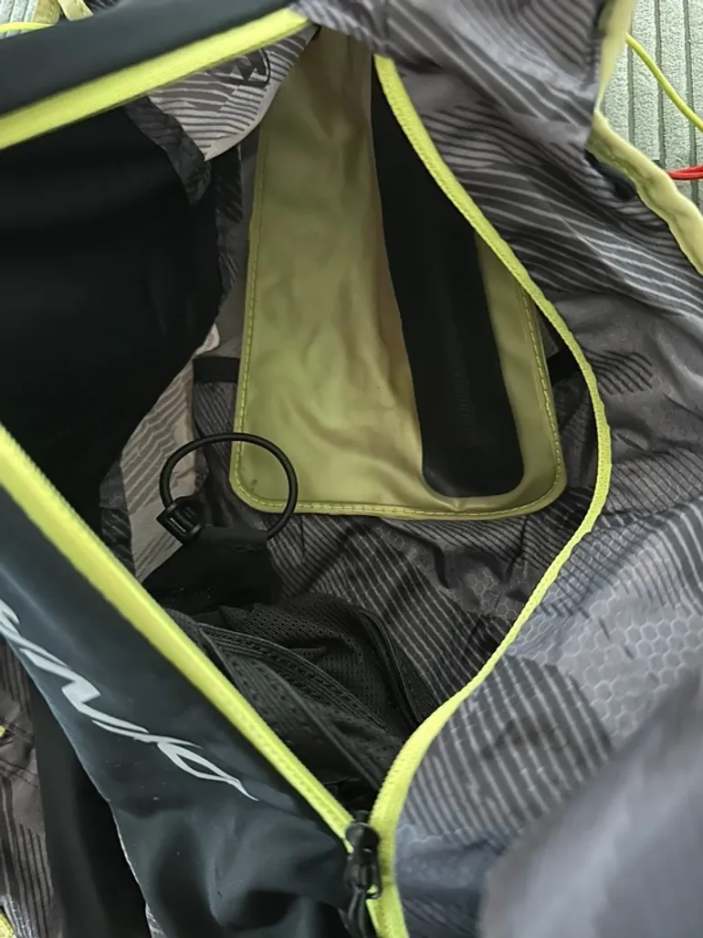 Tweedehands Dynafit Sky Up Pro 15l bike — afbeelding 4 van 4