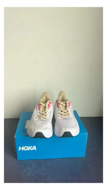 Hoka Shoes bike d'occasion — image 2 sur 6