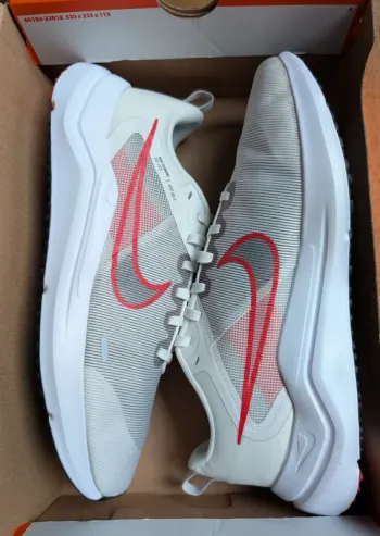 Used Nike Downshifter 12 Running Shoes