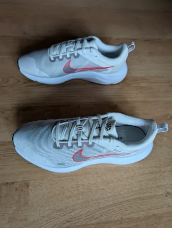 Used Nike Downshifter 12 bike — image 4 of 5