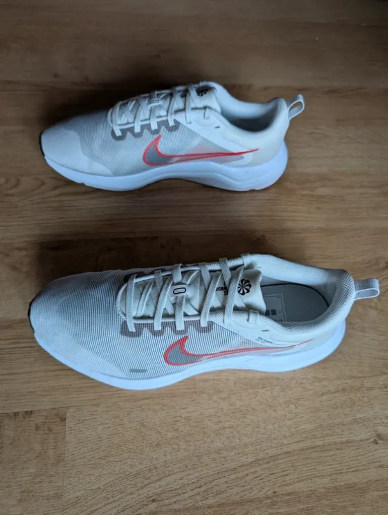 Used Nike Downshifter 12 bike — image 4 of 5
