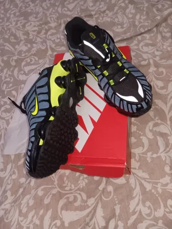 Używany Nike Shox bike — zdjęcie 2 z 4
