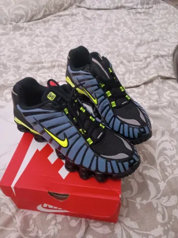 Używany Nike Shox Running Shoes
