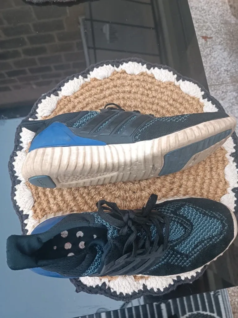 Used Adidas Ultra Boost bike — image 3 of 6
