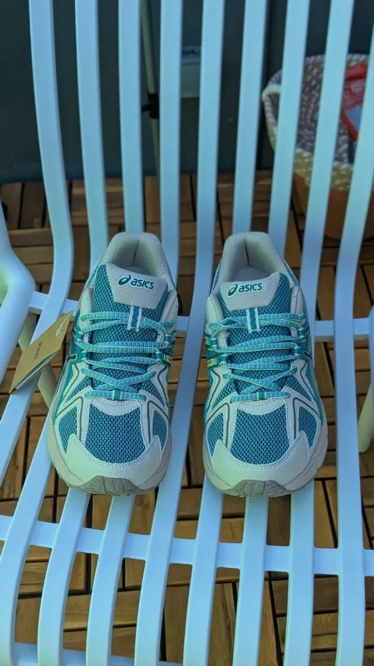 Used Asics Kahana 8 bike — image 5 of 7