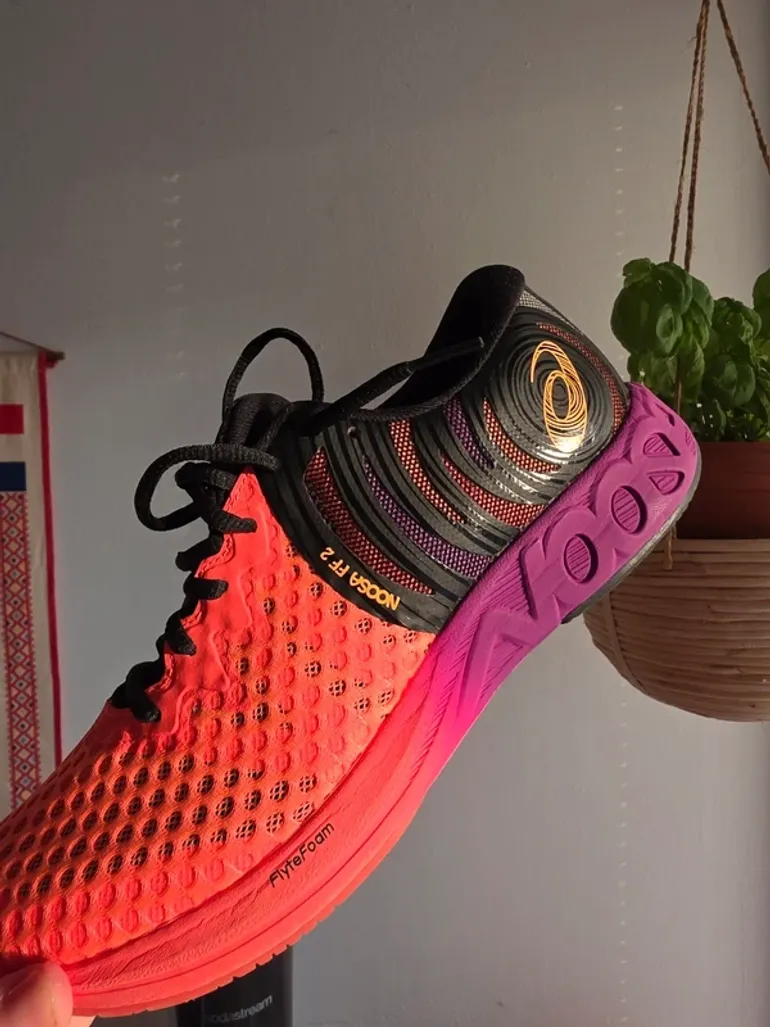 Käytetty Asics Noosa FF 2 bike — kuva 12 / 12