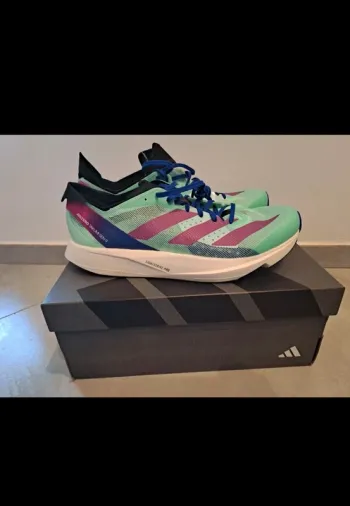 Käytetty Adidas adizero takumi sen 9 Running Shoes