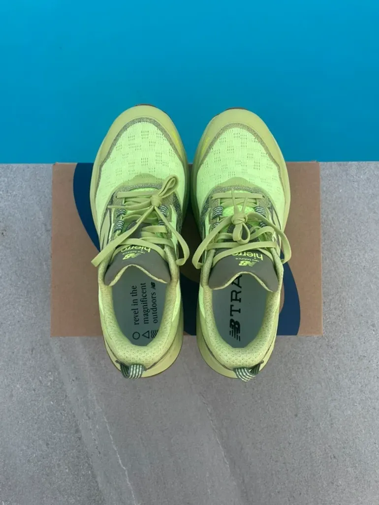 Used New Balance Hierro V9 bike — image 5 of 8