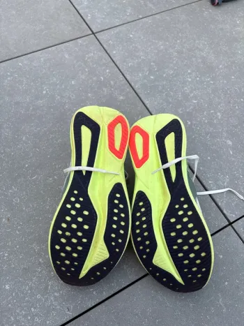 Hoka Mach 7 bike d'occasion — image 3 sur 5