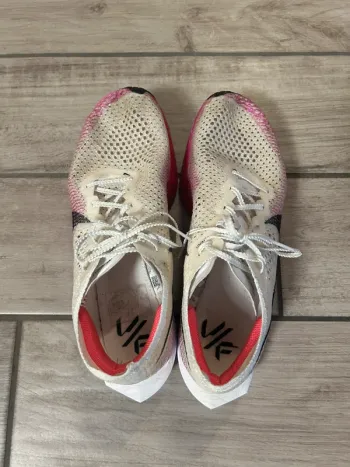 Scarpa Vaporfly 3 bike usato — immagine 3 di 5