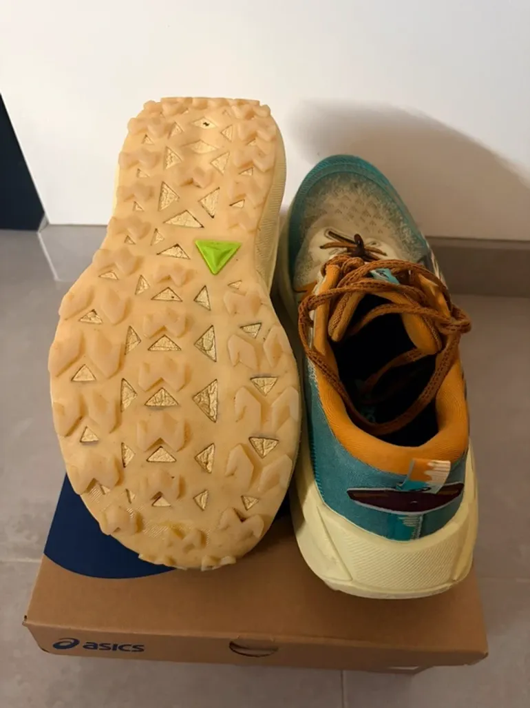 Asics Trabuco Max 4 bike usato — immagine 7 di 8