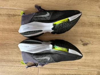 Použité Nike Air Zoom Tempo Next% Flyknit bike — obrázek 4 z 8