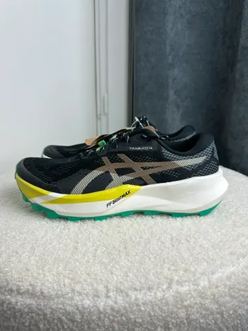 Asics Trabuco 14 Running Shoes usato
