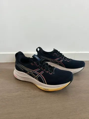 Asics Gel Kayano 32 Running Shoes usato