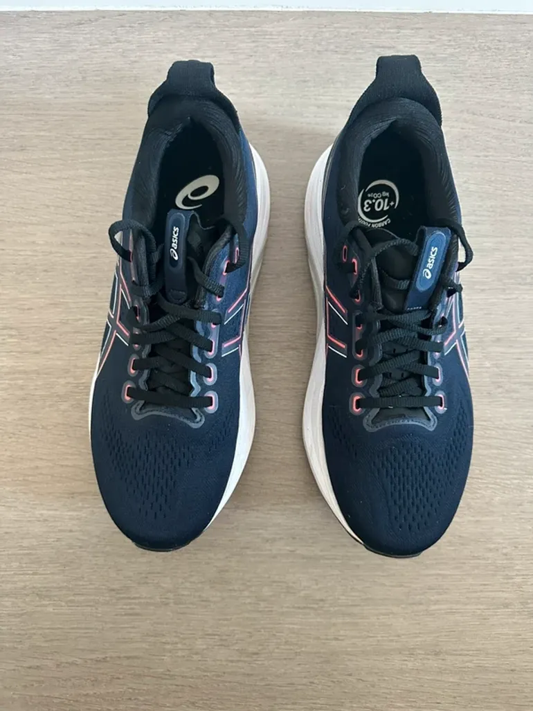 Used Asics Gel Kayano 32 bike — image 2 of 4