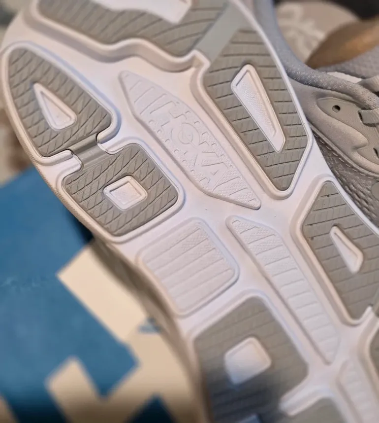 Hoka sneakers bike d'occasion — image 5 sur 12