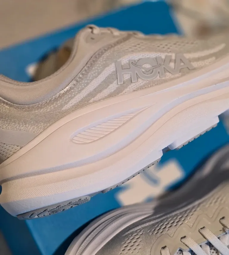 Hoka sneakers bike d'occasion — image 3 sur 12
