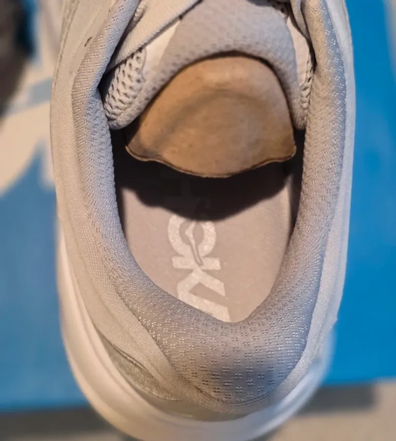 Hoka sneakers bike d'occasion — image 10 sur 12