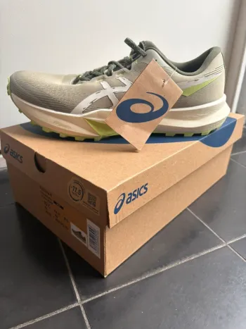 Asics Fujilite 6 Running Shoes usato