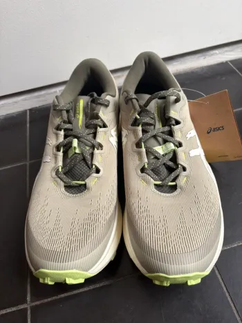 Tweedehands Asics Fujilite 6 bike — afbeelding 4 van 6