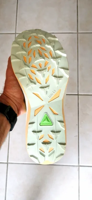 Asics Fujispeed 4 bike usato — immagine 3 di 3