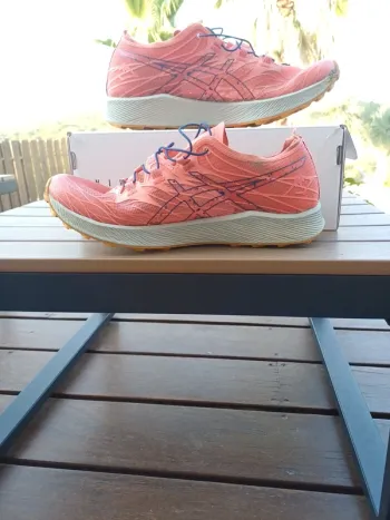 Used Asics Fujispeed bike — image 2 of 3