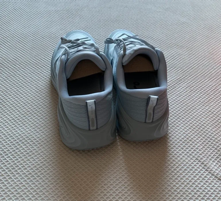 Used Nike Vomero Plus bike — image 3 of 5