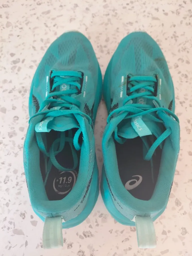 Used Asics Novablast 5 bike — image 6 of 6